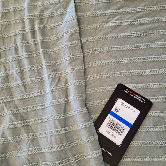 Marc New York Performance 3/4 sleeve v-neck, sage green, XL top - Picture 3 of 4